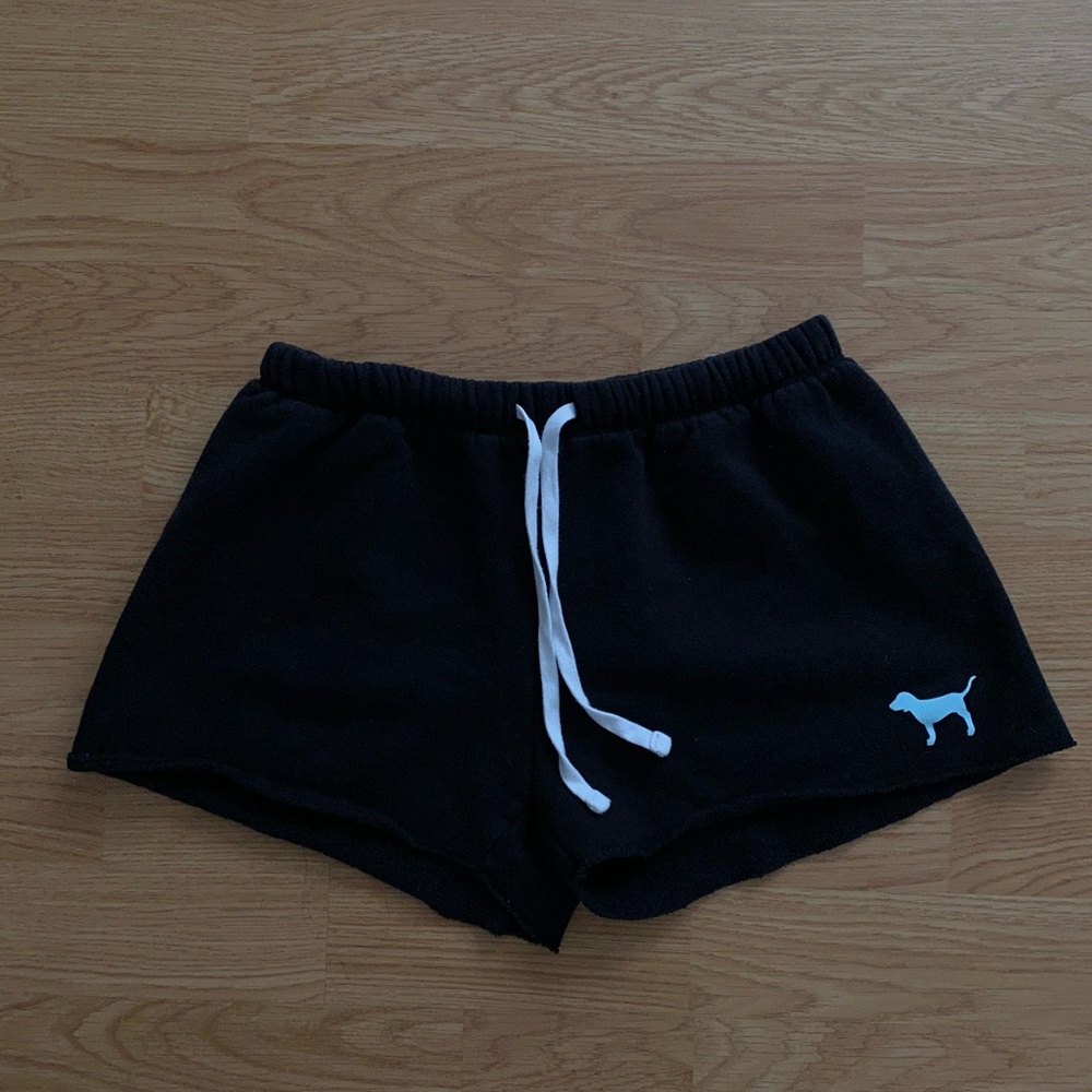 VS PINK CASUAL SHORTS